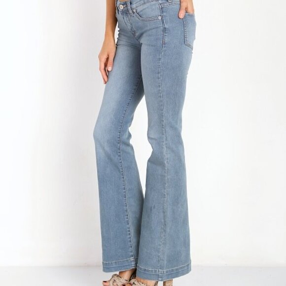 Free People Denim - FREE PEOPLE Mid-Rise Flare Stretch Denim Jeans Size 27 Stevie Wash